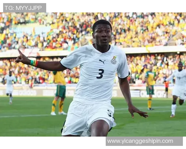 足球3号球衣的魅力与传奇背后的故事揭秘 足球3号球衣的魅力与传奇背后的故事揭秘